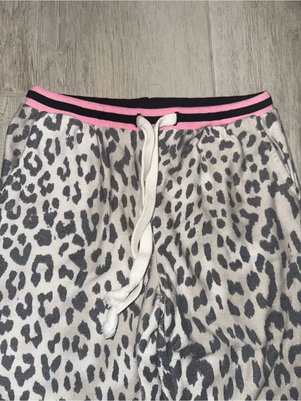 Katie J NYC Girls M Beige Tan Grey Leopard Print Jogger Pants Pink Trim